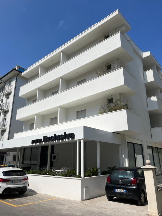 Hotel Exclusive In Pieno Centro - Nuova Gestione 2025 Riccione Esterno foto