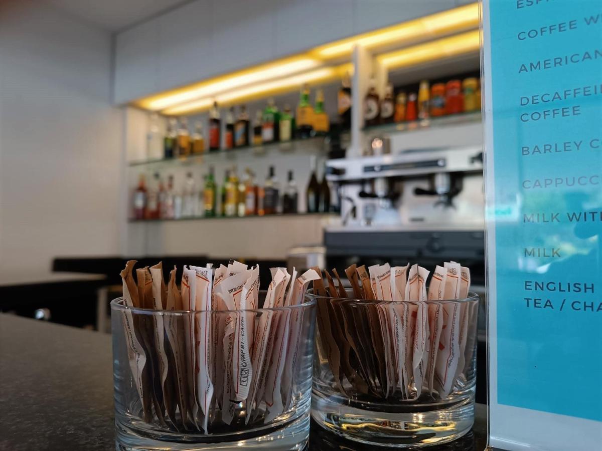 Hotel Exclusive In Pieno Centro - Nuova Gestione 2025 Riccione Esterno foto